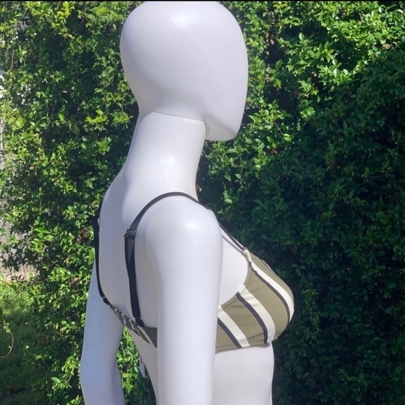 💋NWT SOLID & Striped Low Cut Olive Striped Bikini Top Size Large - Picture 8 of 12